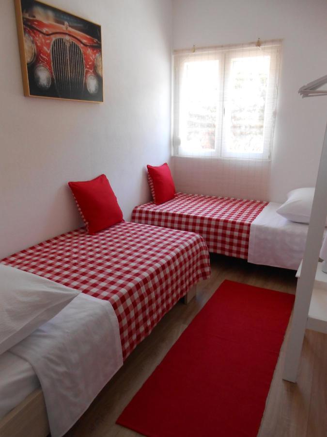 Apartments With A Parking Space Okrug Gornji, Ciovo - 13859 Trogir Exterior photo