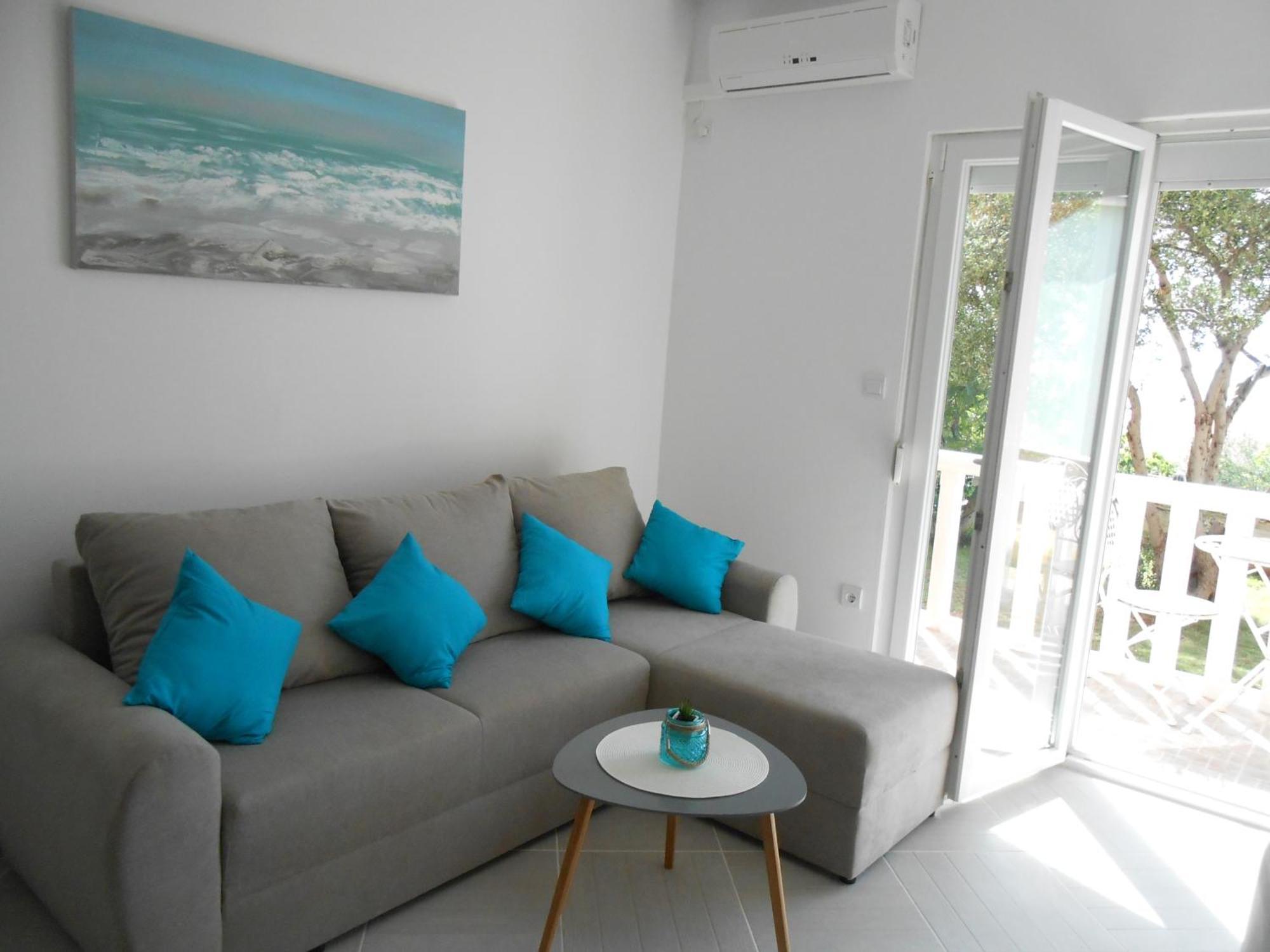 Apartments With A Parking Space Okrug Gornji, Ciovo - 13859 Trogir Room photo